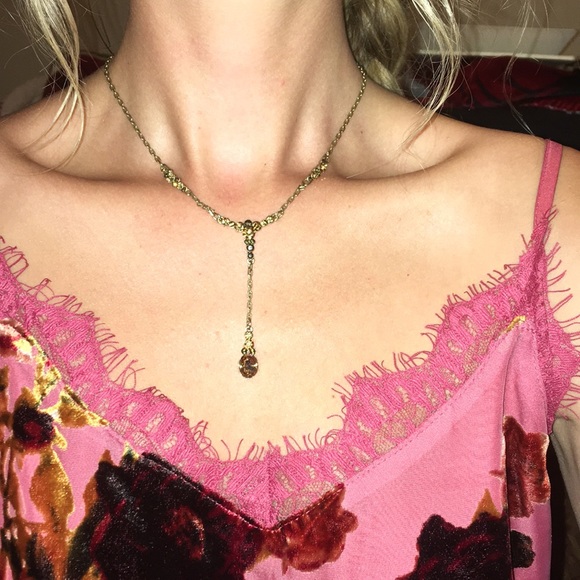 ✨Givenchy Necklace - Picture 5 of 6